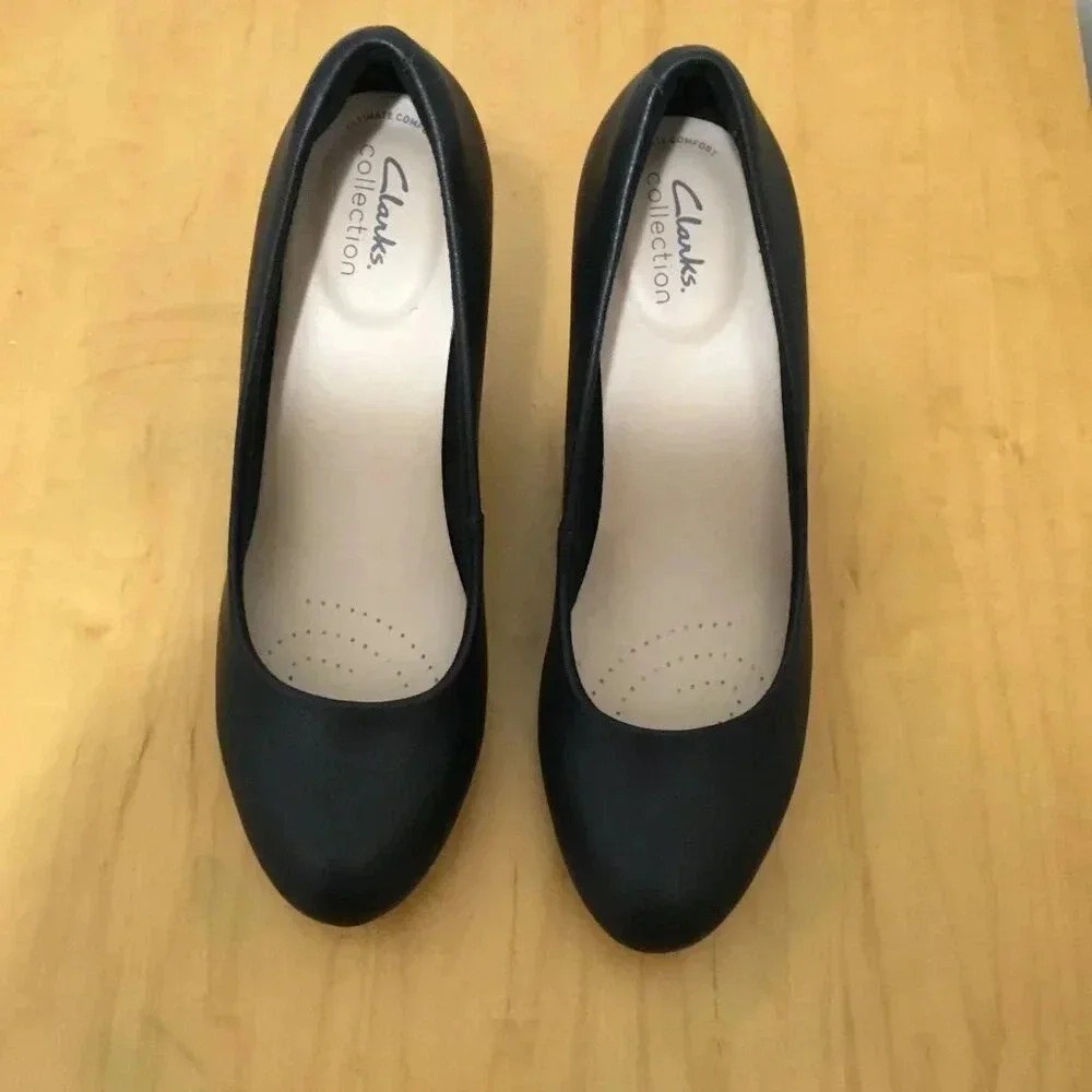 NEW Clarks Womens Adriel Viola Leather Pump black Office Chic Classic Sz 8.5 M
